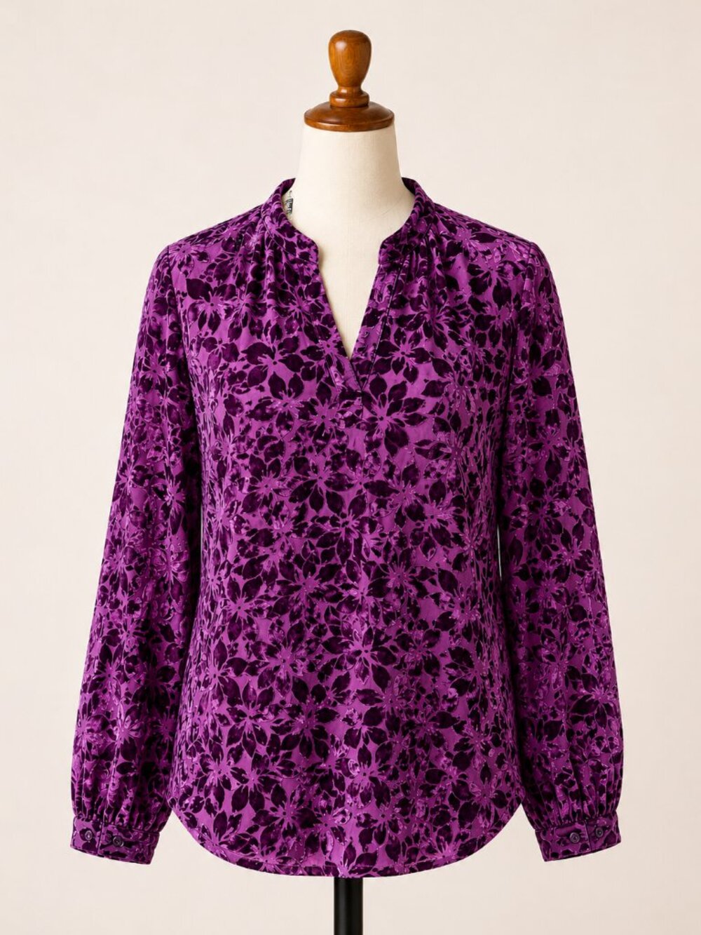 Torrid Floral Burnout Velvet Blouse Size 0 / L 12 NWT Purple